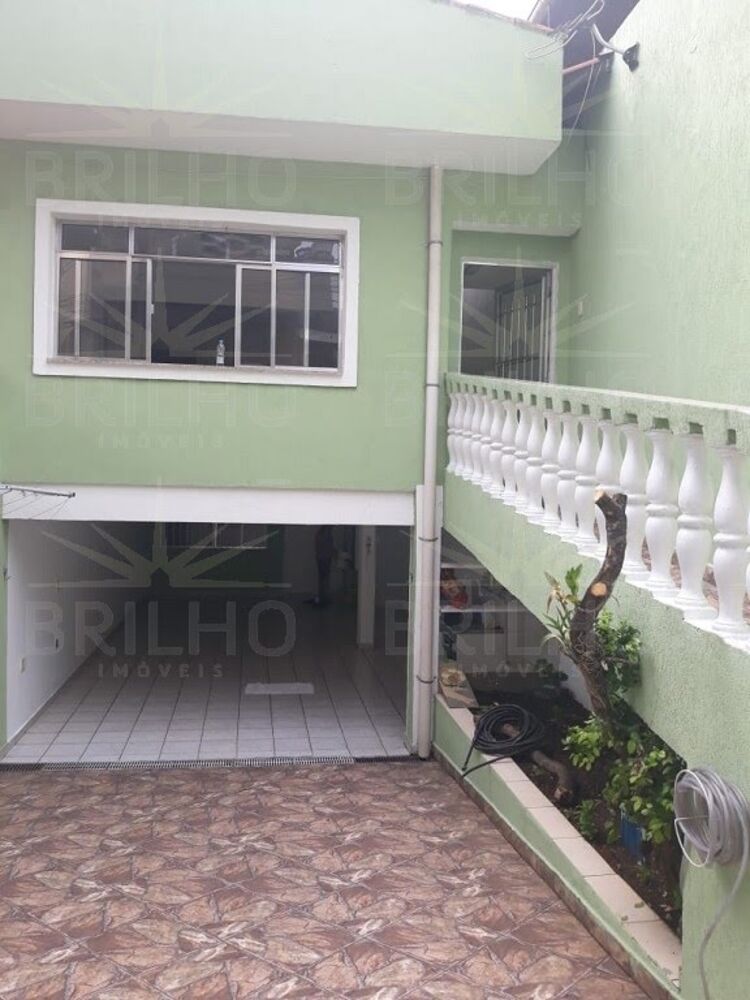 Casa para alugar com 3 quartos, 125m² - Foto 1