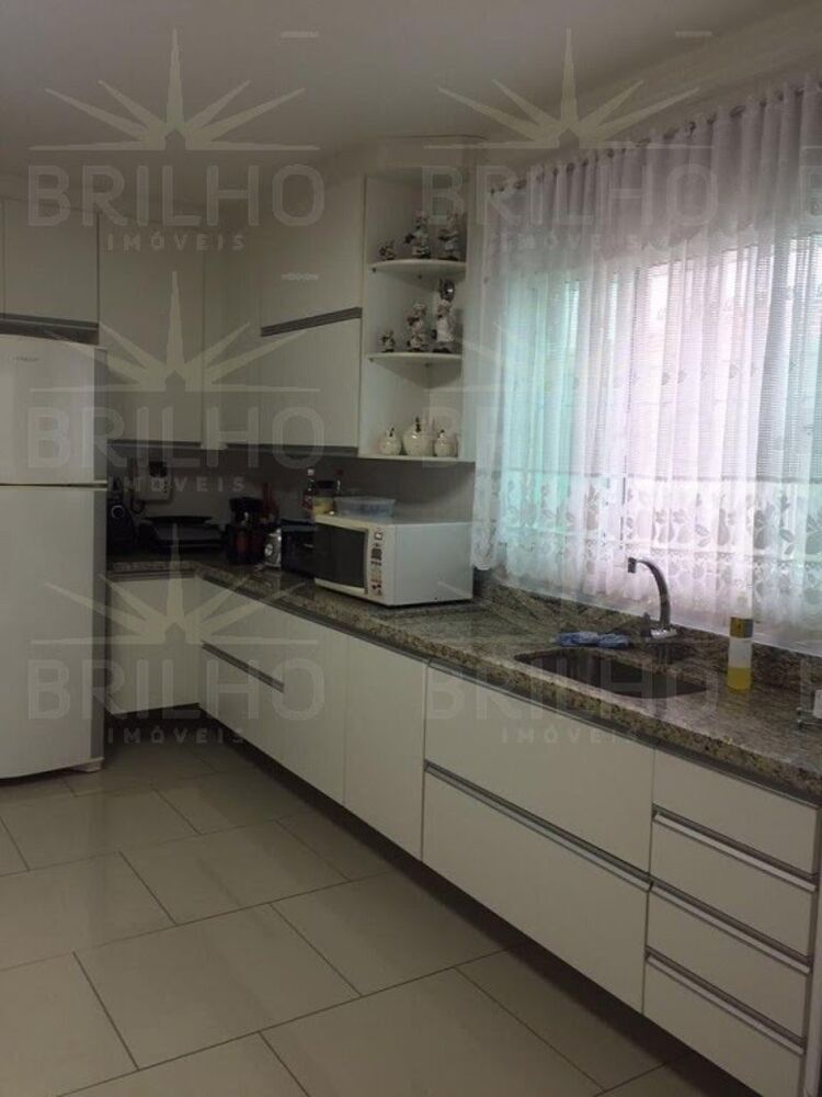 Casa, 3 quartos, 260 m² - Foto 2