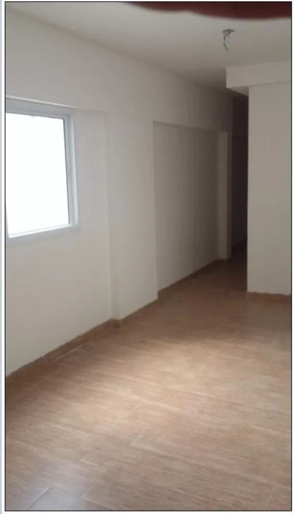 Apartamento à venda com 2 quartos, 59m² - Foto 1