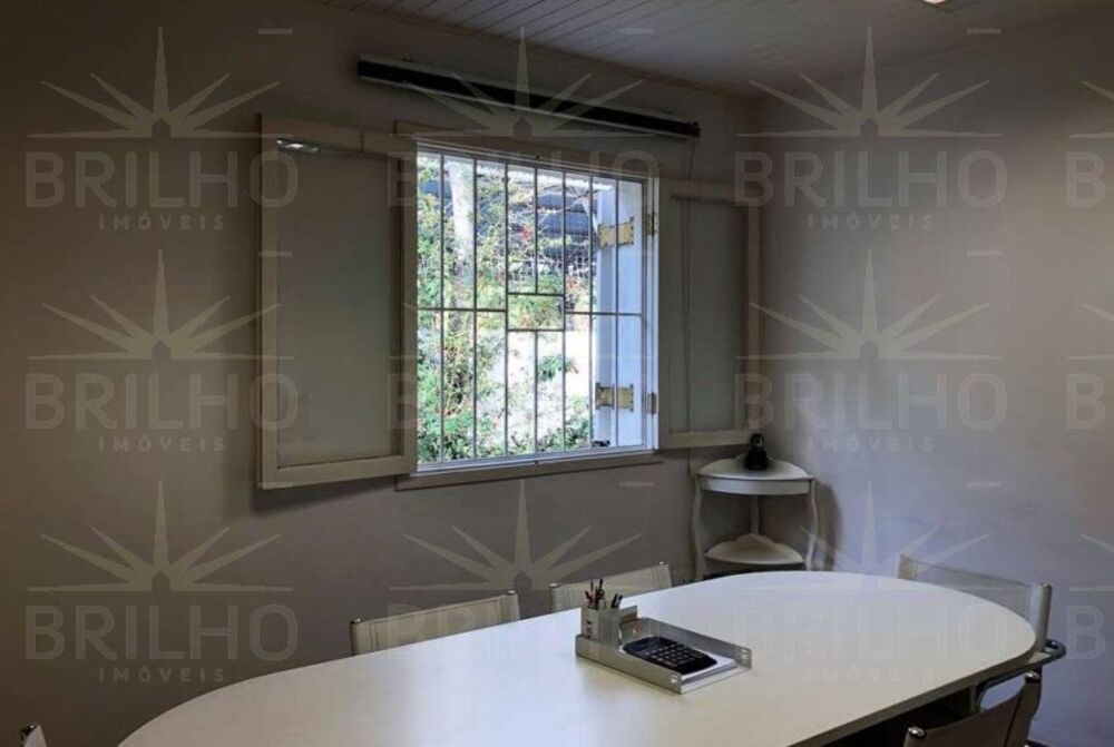 Casa para alugar com 5 quartos, 1001m² - Foto 7