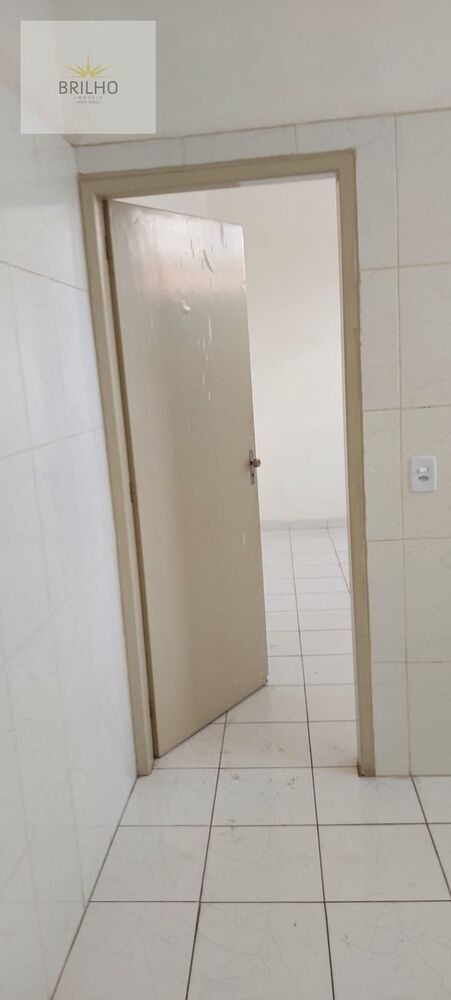 Casa para alugar com 1 quarto, 30m² - Foto 7