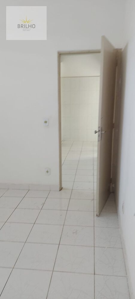 Casa para alugar com 1 quarto, 30m² - Foto 4