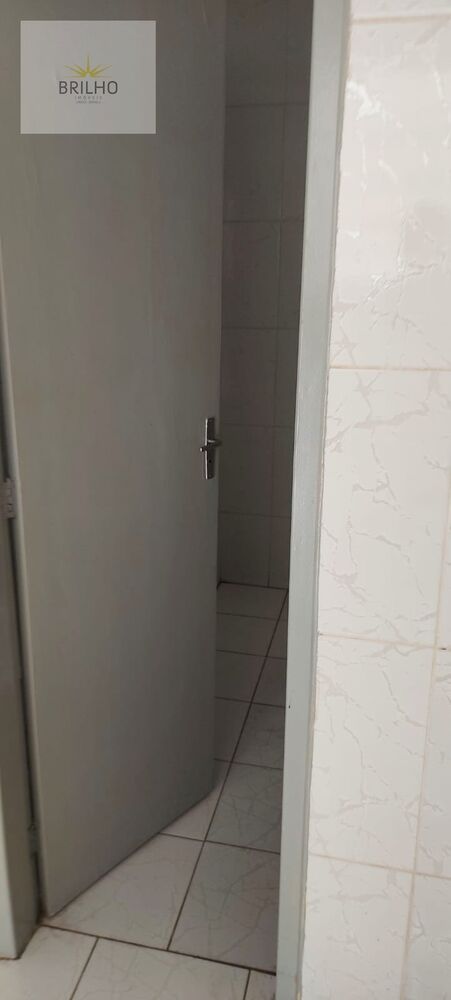 Casa para alugar com 1 quarto, 30m² - Foto 10