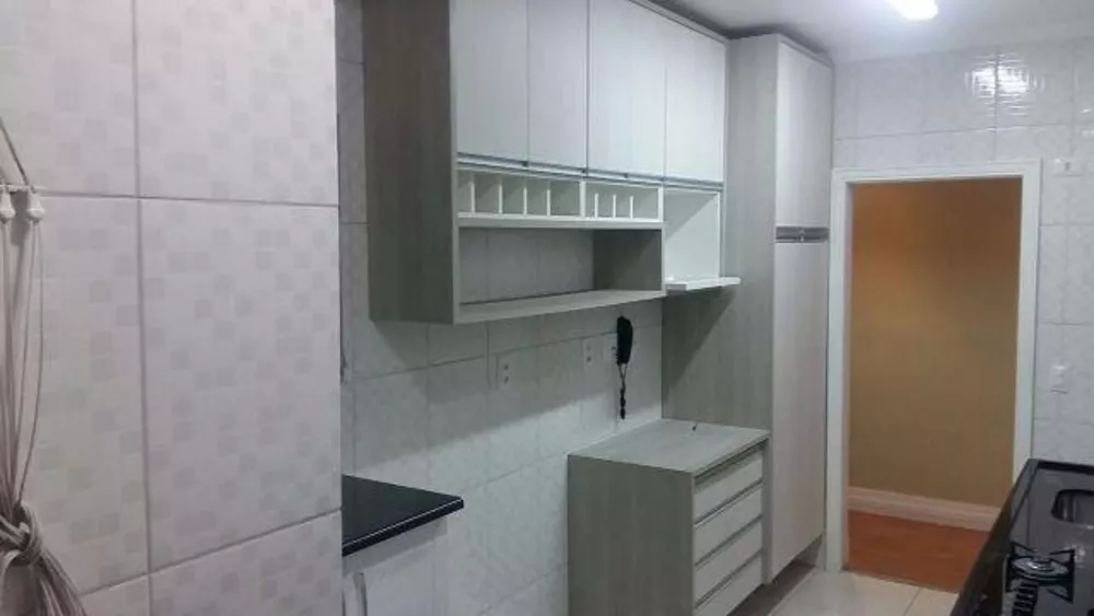 Apartamento à venda com 2 quartos, 65m² - Foto 13