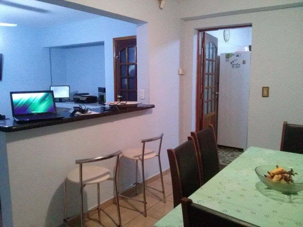 Casa, 3 quartos, 330 m² - Foto 1