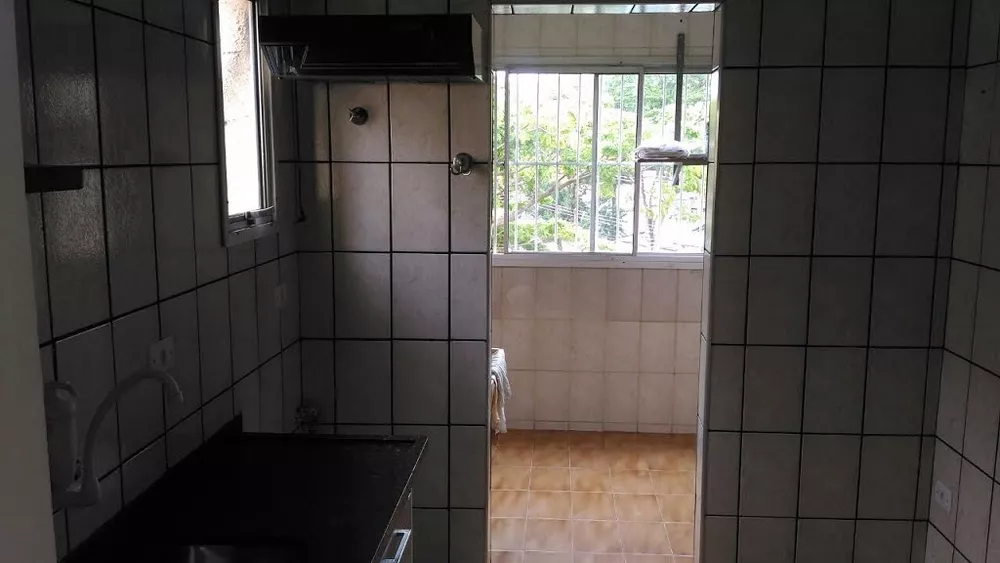 Apartamento à venda e aluguel com 2 quartos, 70m² - Foto 3