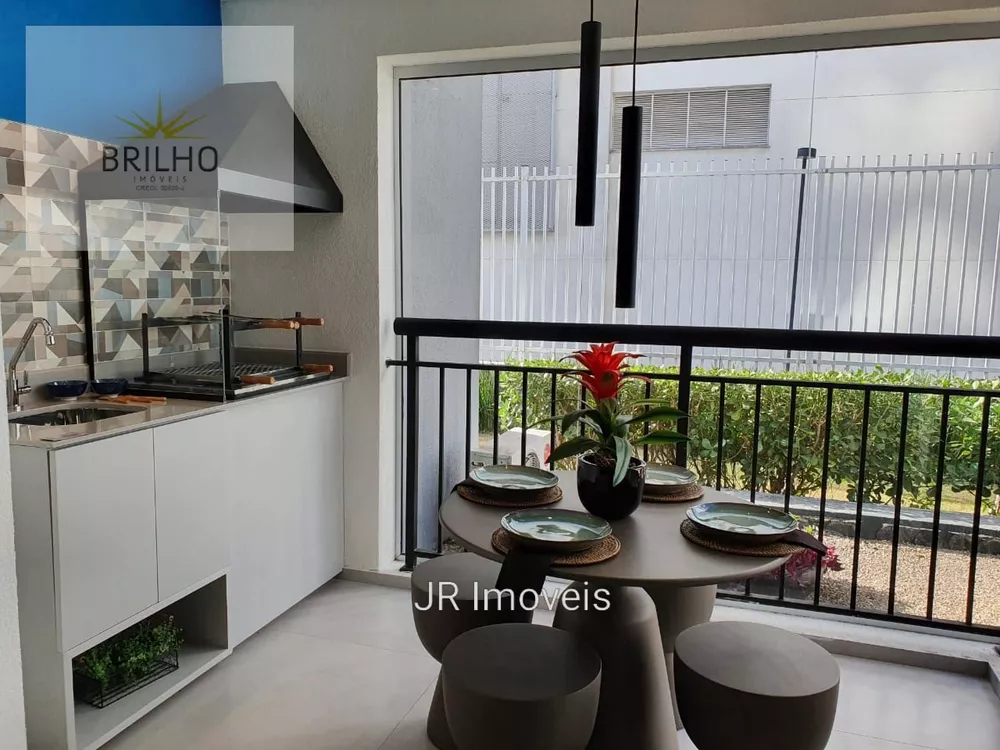 Apartamento à venda com 2 quartos, 67m² - Foto 14