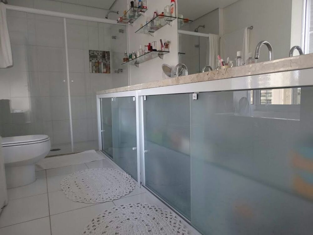 Apartamento à venda com 4 quartos, 187m² - Foto 3
