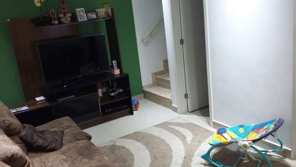 Casa de Condomínio à venda com 2 quartos, 70m² - Foto 2