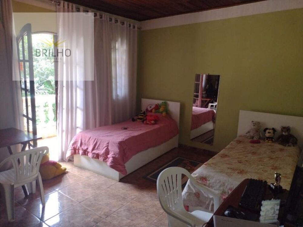 Sobrado, 3 quartos, 188 m² - Foto 1
