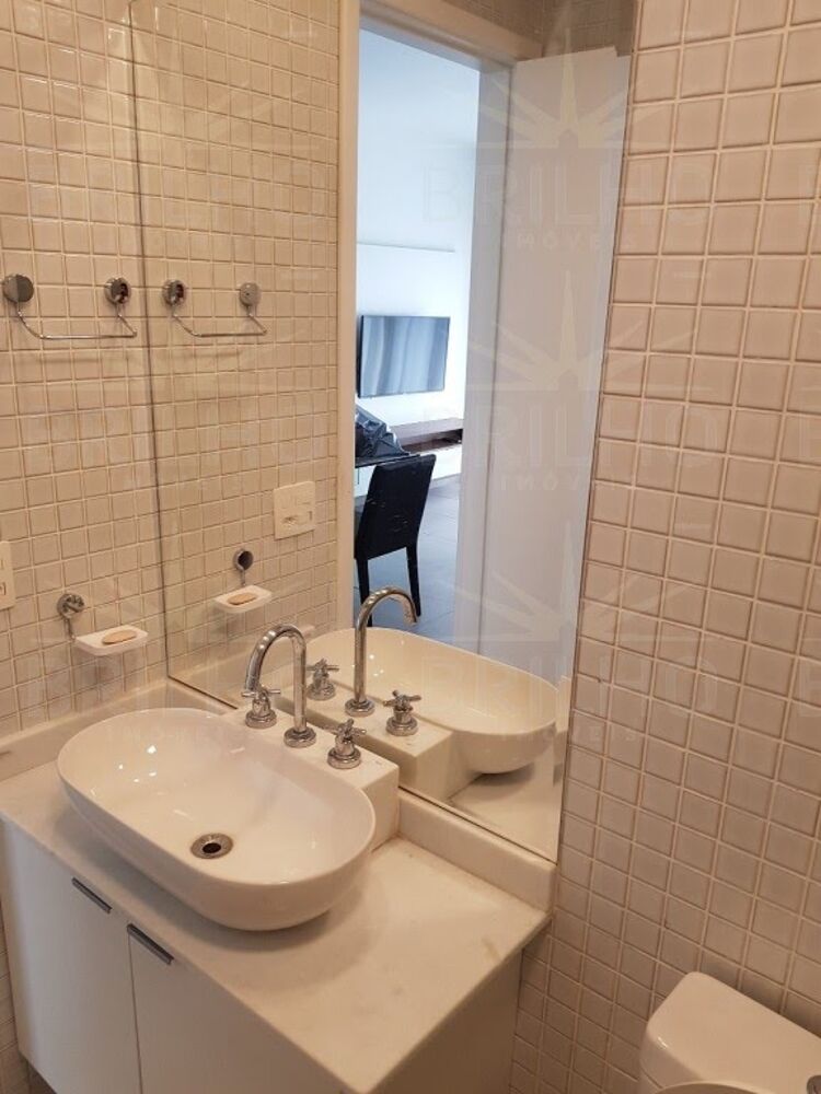 Apartamento para alugar com 1 quarto, 50m² - Foto 18