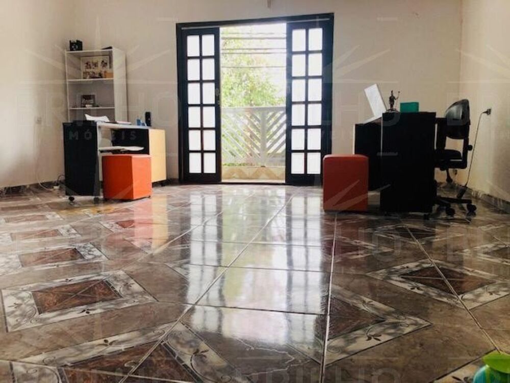 Sobrado, 3 quartos, 238 m² - Foto 1