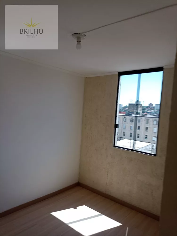 Apartamento à venda com 2 quartos, 38m² - Foto 3