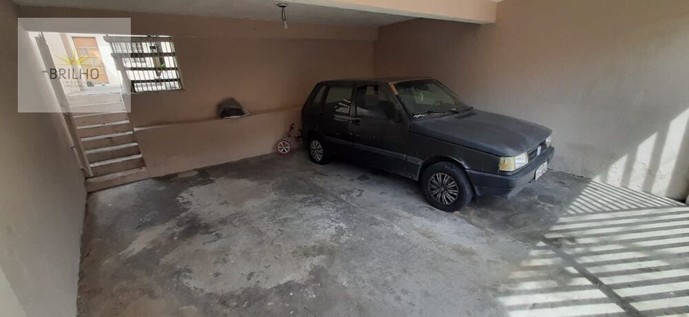 Casa, 4 quartos, 240 m² - Foto 4