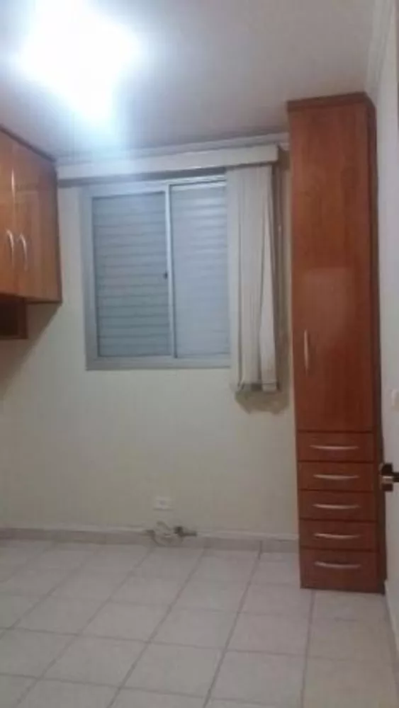 Apartamento para alugar com 3 quartos, 65m² - Foto 4