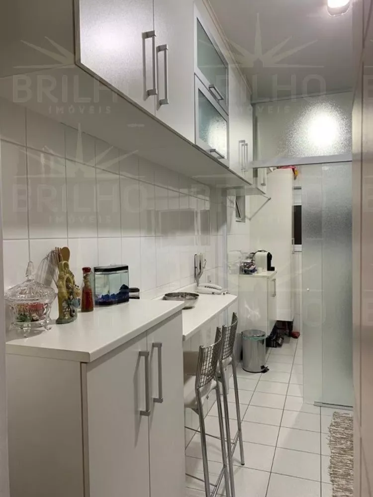 Apartamento à venda com 3 quartos, 94m² - Foto 15