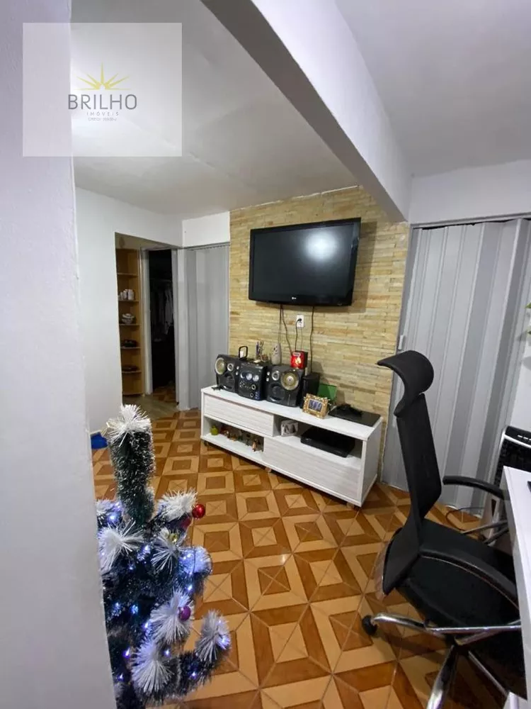 Apartamento à venda com 2 quartos, 46m² - Foto 1