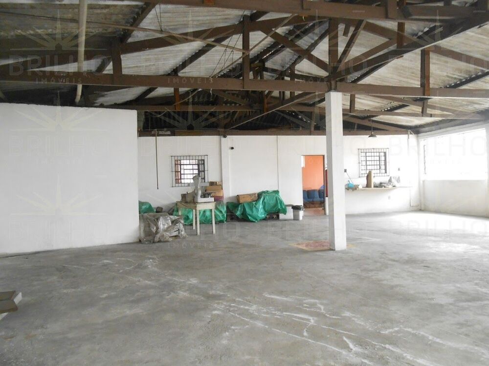 Depósito-Galpão, 689 m² - Foto 1