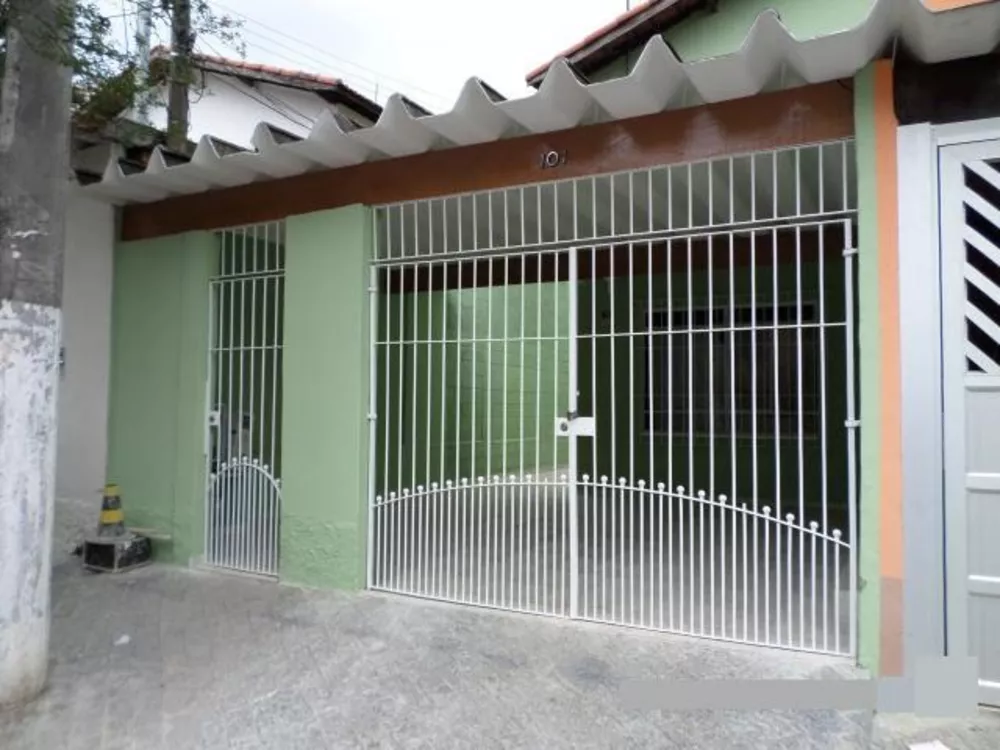 Casa para alugar com 3 quartos, 140m² - Foto 1