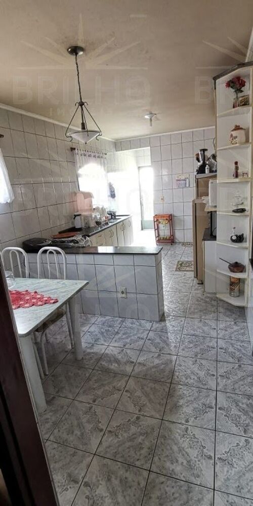 Sobrado, 2 quartos, 175 m² - Foto 1