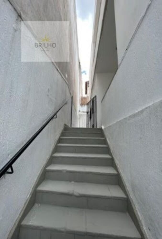 Sobrado para alugar com 6 quartos, 150m² - Foto 4