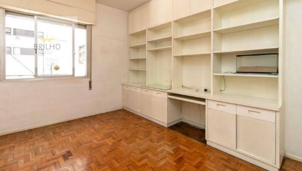 Apartamento à venda com 3 quartos, 188m² - Foto 9