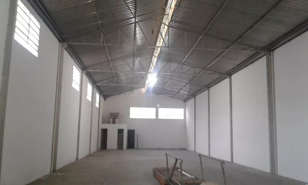 Depósito-Galpão-Armazém para alugar, 500m² - Foto 2