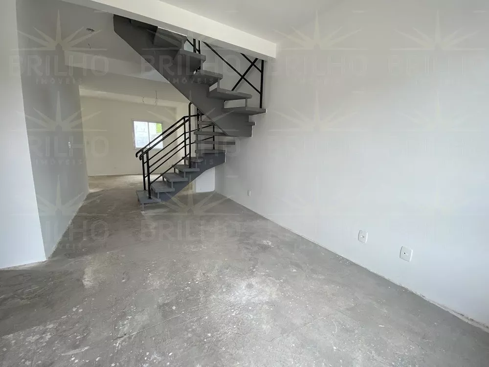 Casa de Condomínio à venda com 3 quartos, 143m² - Foto 2