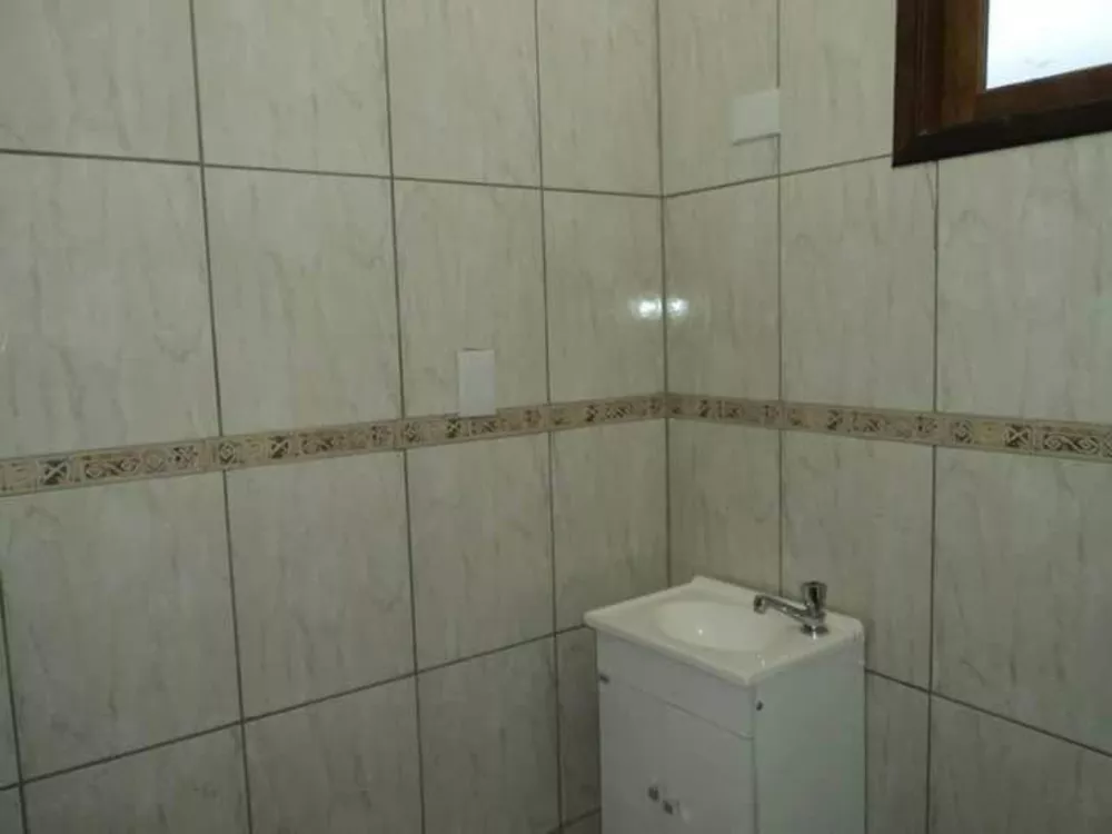 Casa à venda com 2 quartos, 125m² - Foto 10