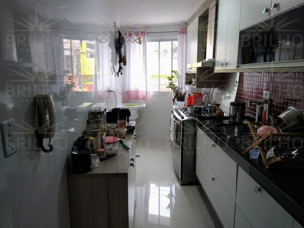 Apartamento à venda com 2 quartos, 50m² - Foto 3