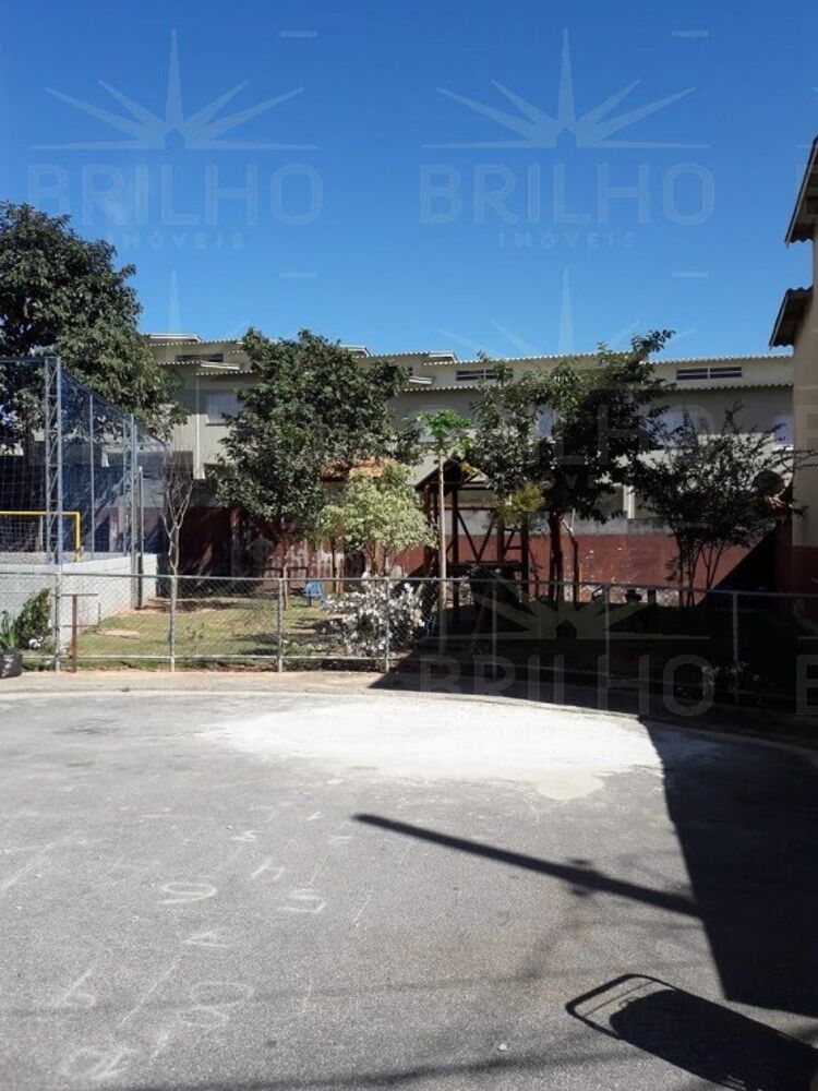 Casa para alugar com 3 quartos, 125m² - Foto 39
