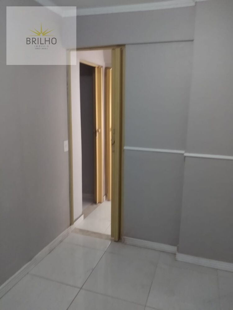 Apartamento para alugar com 2 quartos, 50m² - Foto 2