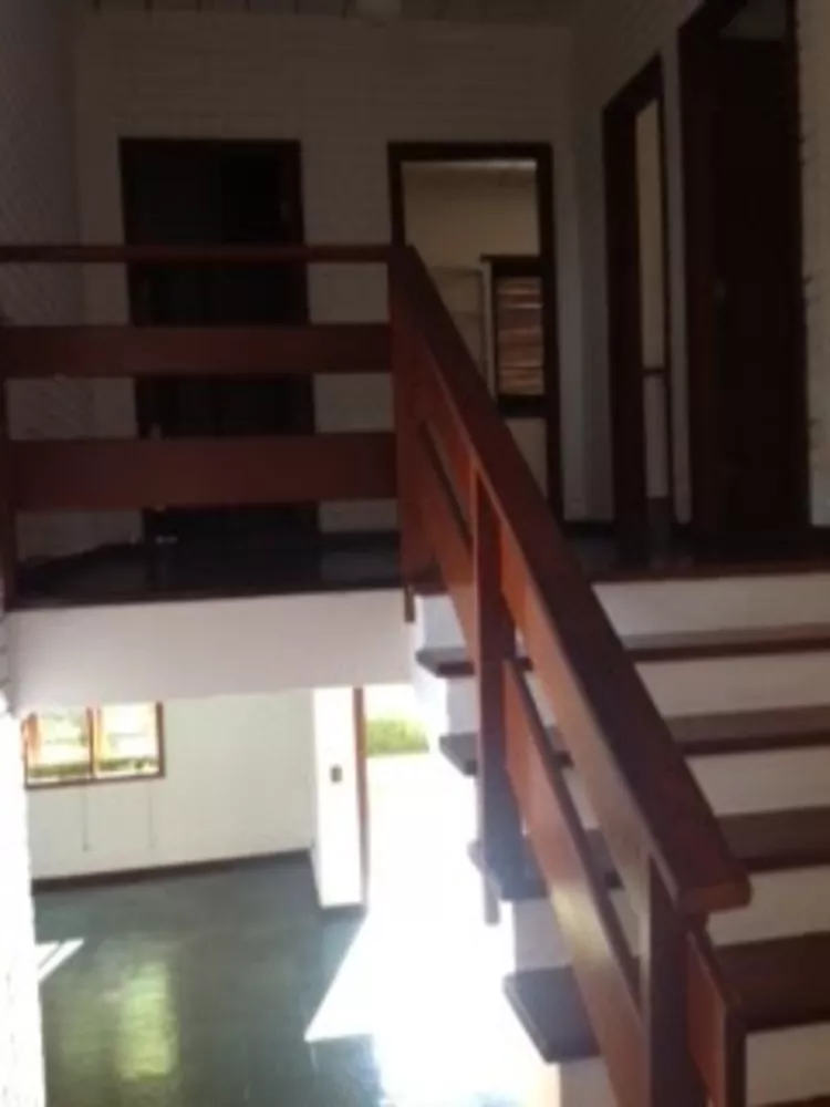 Casa de Condomínio à venda com 4 quartos, 300m² - Foto 4