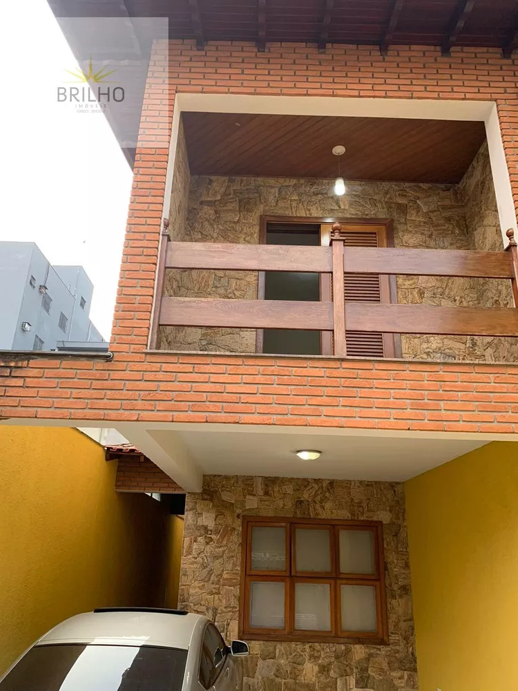 Sobrado, 4 quartos, 250 m² - Foto 2