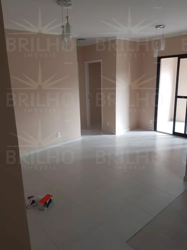 Apartamento para alugar com 2 quartos, 61m² - Foto 1