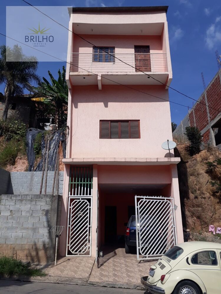 Casa à venda com 3 quartos, 125m² - Foto 1