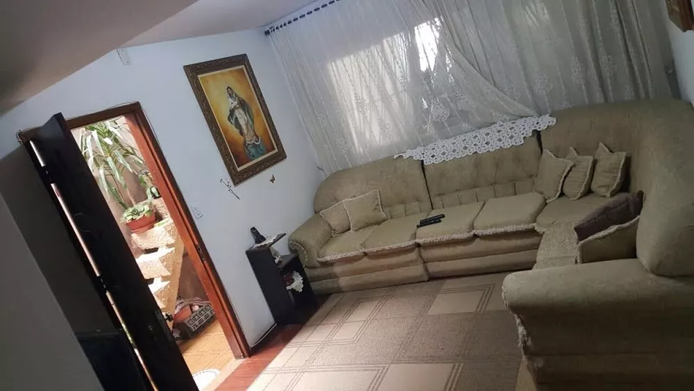 Sobrado à venda com 3 quartos, 180m² - Foto 2