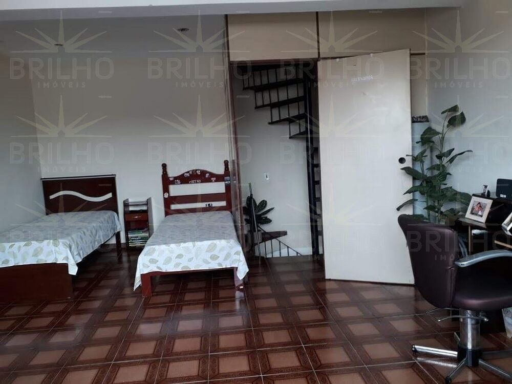 Sobrado à venda com 2 quartos, 125m² - Foto 3