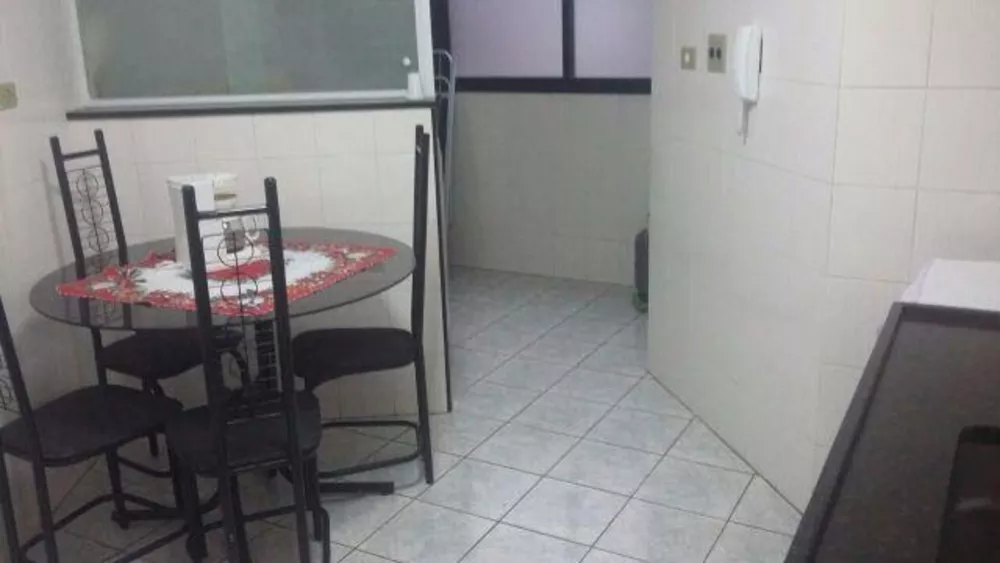 Apartamento à venda com 2 quartos, 75m² - Foto 4