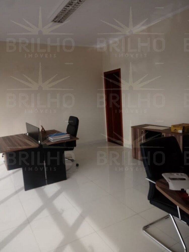 Loja-Salão, 300 m² - Foto 1