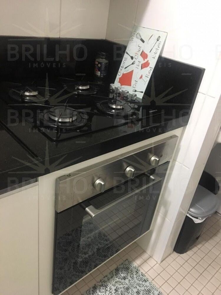 Apartamento à venda com 2 quartos, 50m² - Foto 15