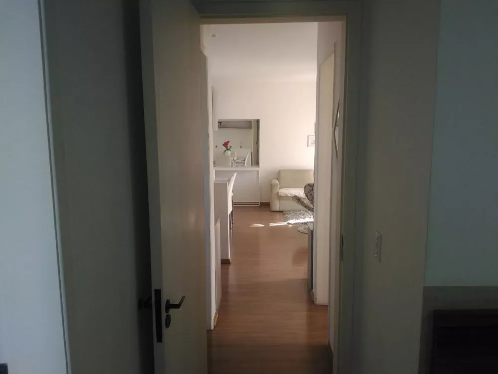 Apartamento à venda e aluguel com 2 quartos, 70m² - Foto 4