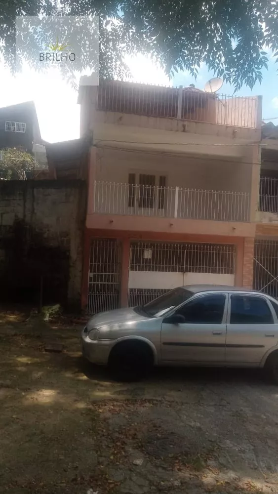 Casa à venda e aluguel com 3 quartos, 500m² - Foto 5