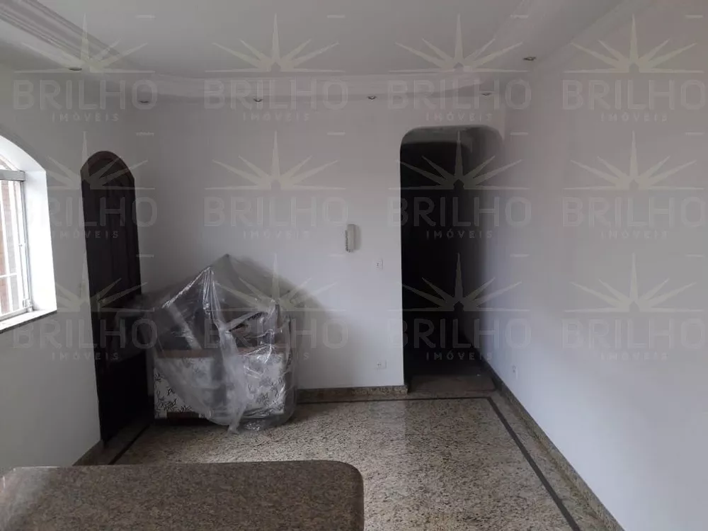 Sobrado à venda com 3 quartos, 214m² - Foto 3