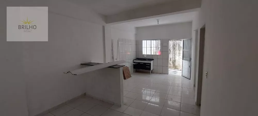 Casa para alugar com 1 quarto, 125m² - Foto 1