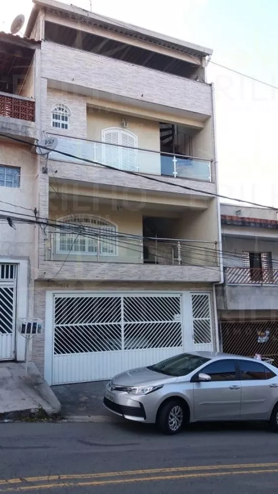 Casa para alugar com 1 quarto, 125m² - Foto 1