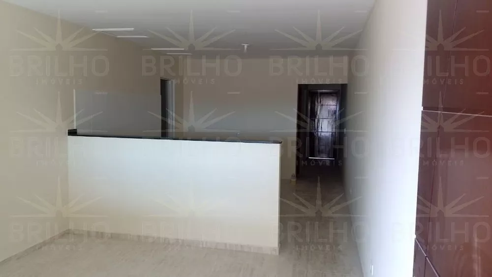 Casa para alugar com 2 quartos, 125m² - Foto 2