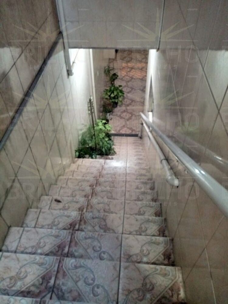 Casa, 2 quartos, 180 m² - Foto 2