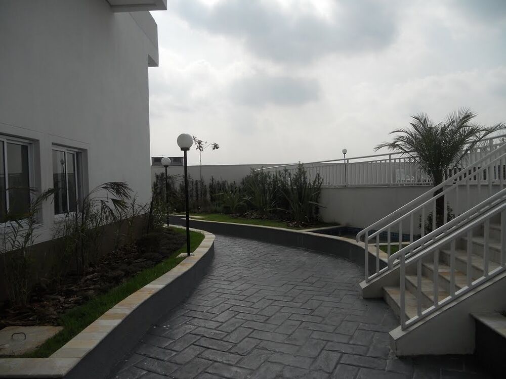 Apartamento para alugar com 3 quartos, 115m² - Foto 4
