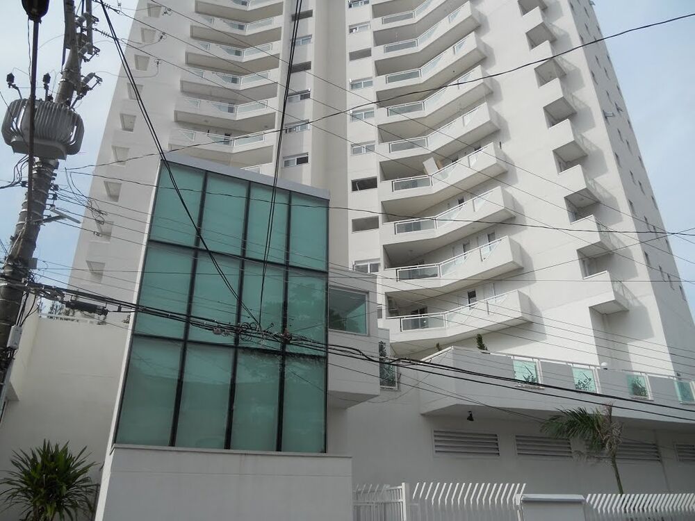Apartamento para alugar com 3 quartos, 115m² - Foto 1